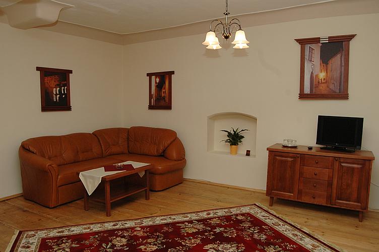 Quadruple room - living room